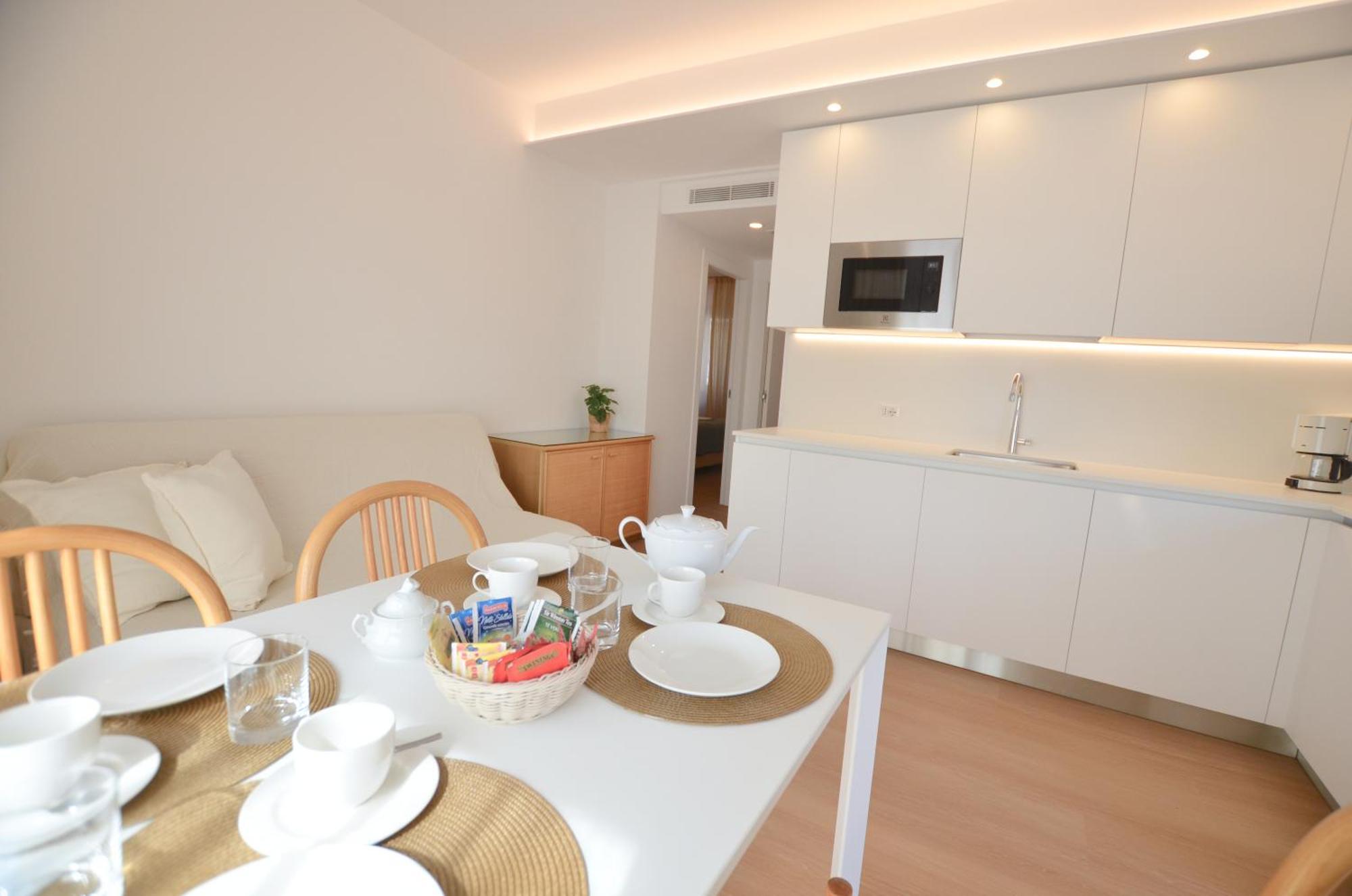 Villa Phoenix - Lake Apartments Riva del Garda Eksteriør billede